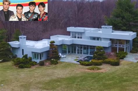 where do lucas and marcus live in maryland|Dobre Brothers House: The Maryland Mansion